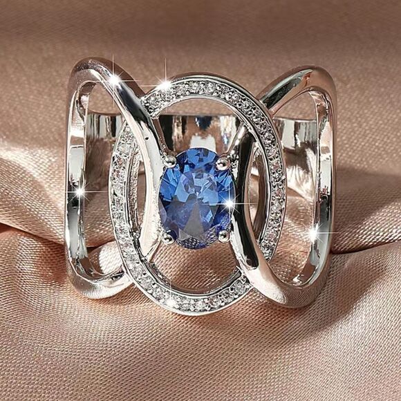 💙 Interlocking Brilliant Blue Cz Halo Silver plated Cocktail Ring - Picture 2 of 16